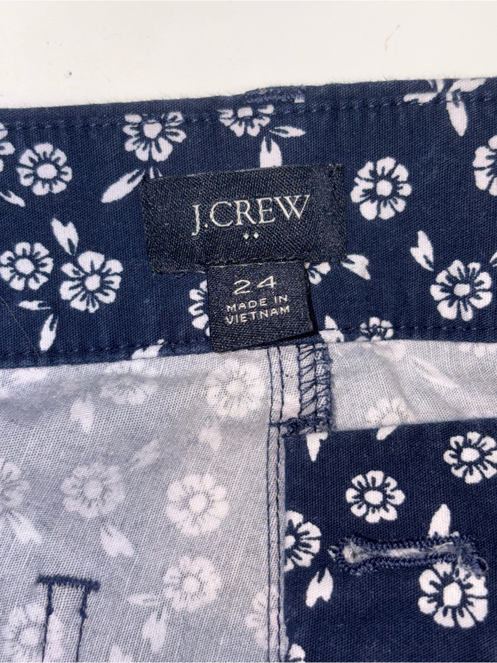 J.Crew Lizzie high-rise wide-leg pants navy blue white floral print size 24 - Picture 11 of 13
